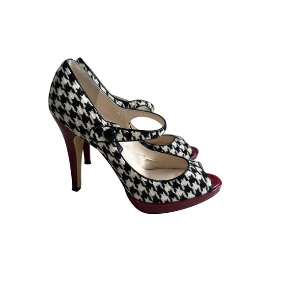 Steve Madden Black and White Houndstooth Heels - Picture 6 of 10